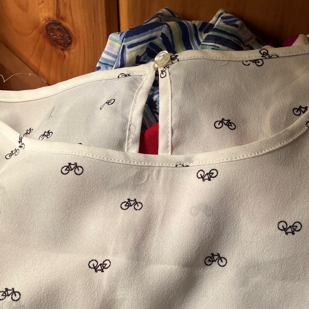 GAP White Short-Sleeve Shirt with Navy Bicycle Print